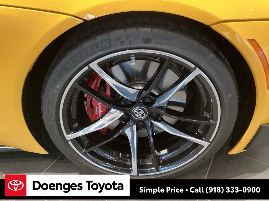 Used 2021 Toyota Supra Premium w/ Driver Assist Package image 17