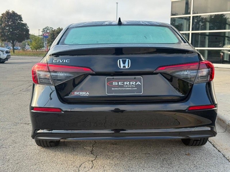 Used 2024 Honda Civic EX image 4