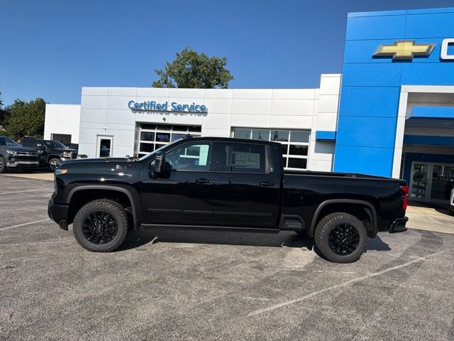 New 2026 Chevrolet Silverado 2500 High Country w/ Midnight Edition AWD/4WD image 7