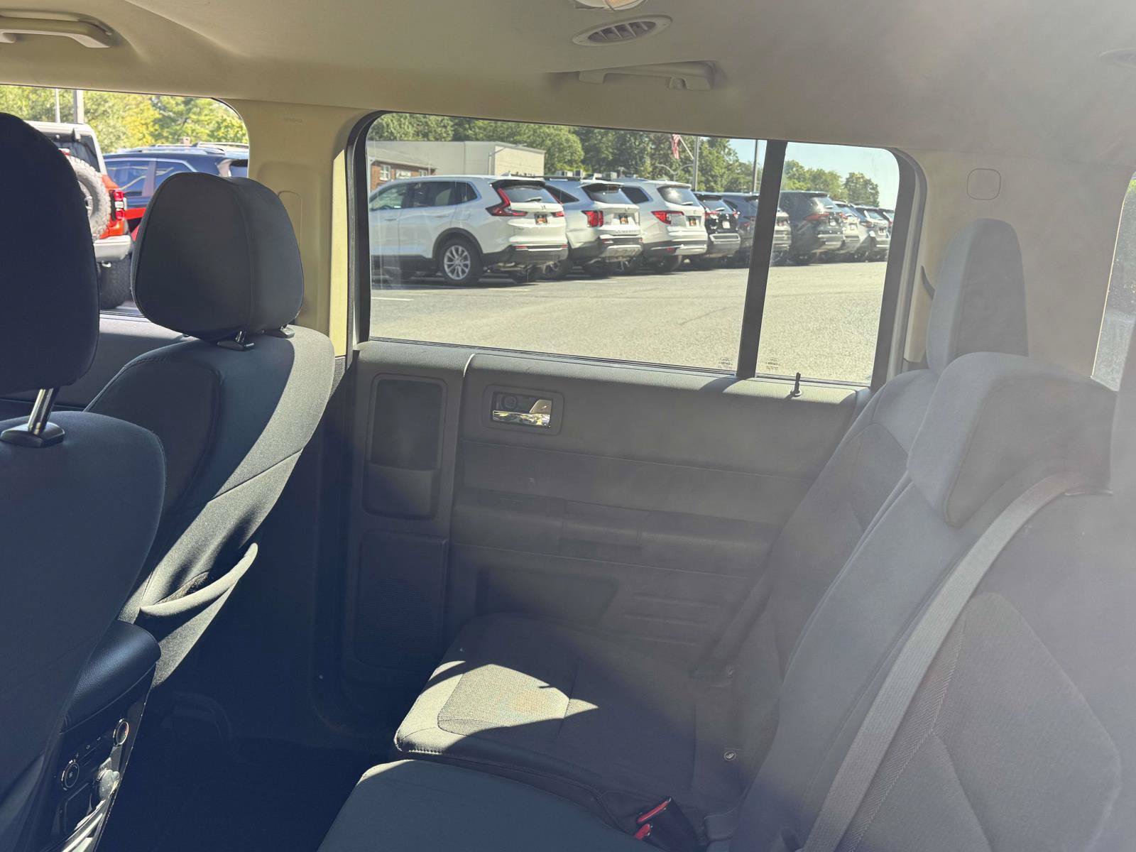 Used 2014 Ford Flex SE FWD image 11