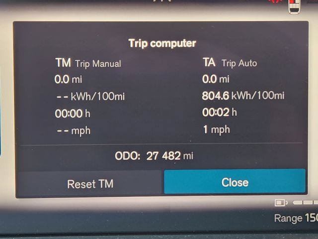 Certified 2023 Volvo C40 Recharge Core w/ Climate Package AWD/4WD image 25