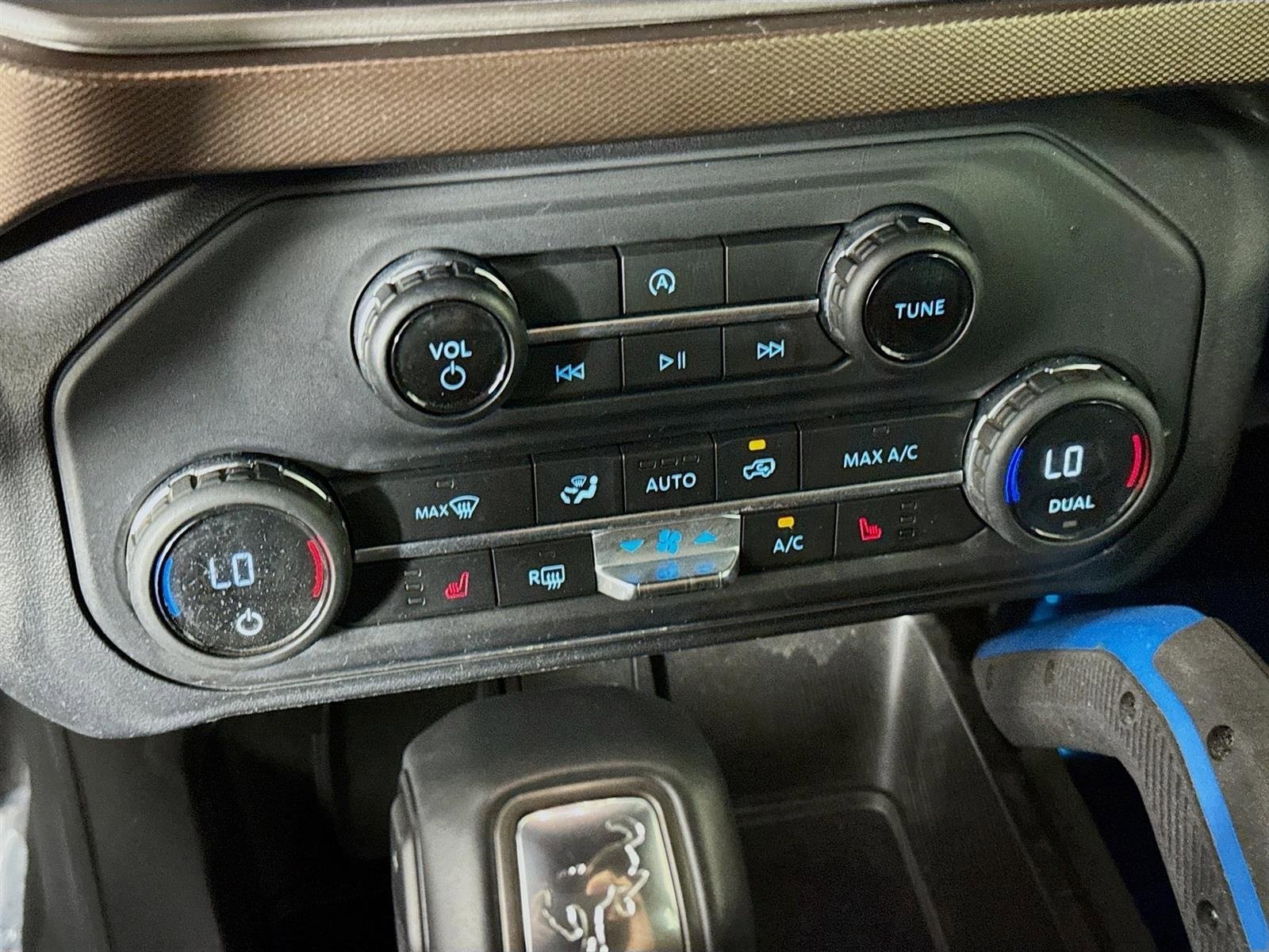 Used 2021 Ford Bronco Outer Banks image 18