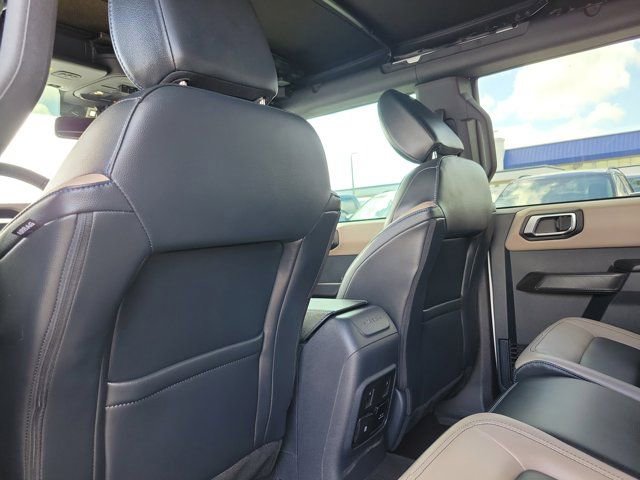 Certified 2024 Ford Bronco Wildtrak image 15