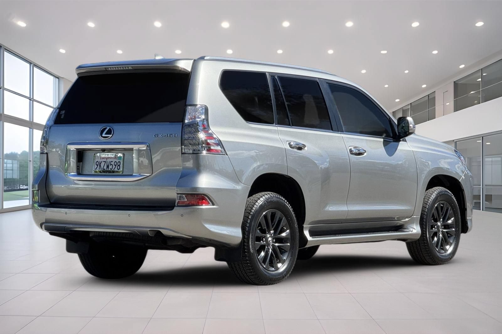 Used 2023 Lexus GX 460 Premium w/ Premium Package AWD/4WD image 4