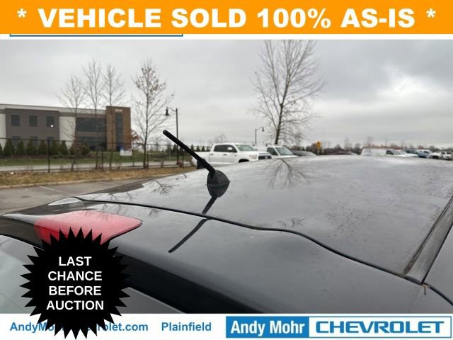 Used 2011 Nissan Juke S image 11