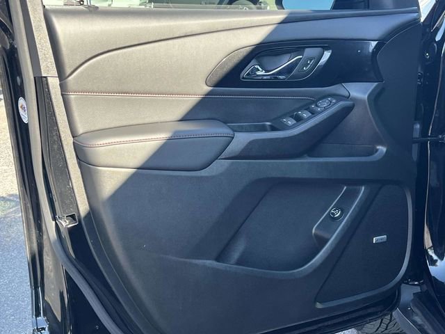 Used 2023 Chevrolet Traverse RS w/ LPO, Floor Liner Package image 15