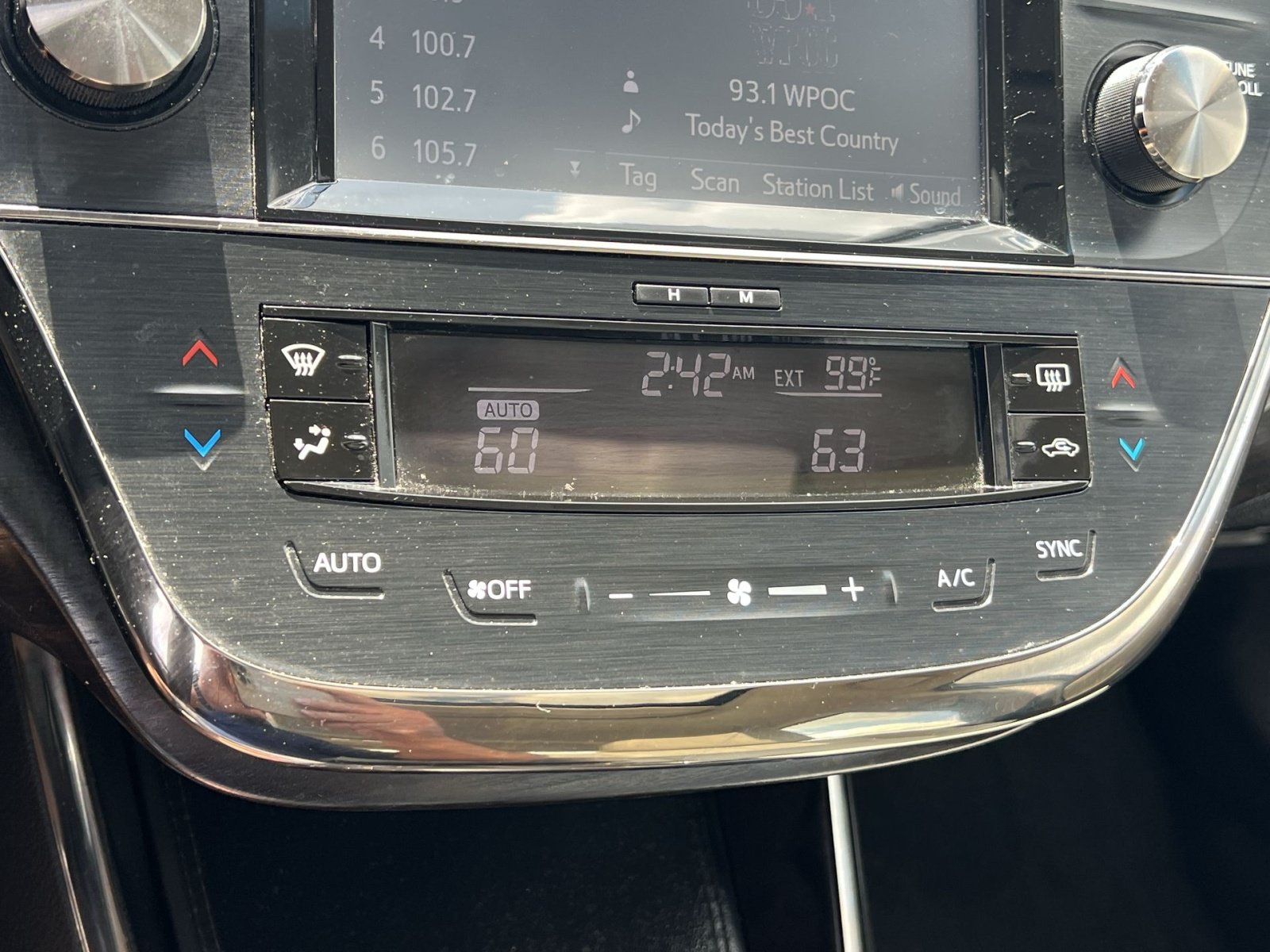 Used 2016 Toyota Avalon Limited FWD image 20