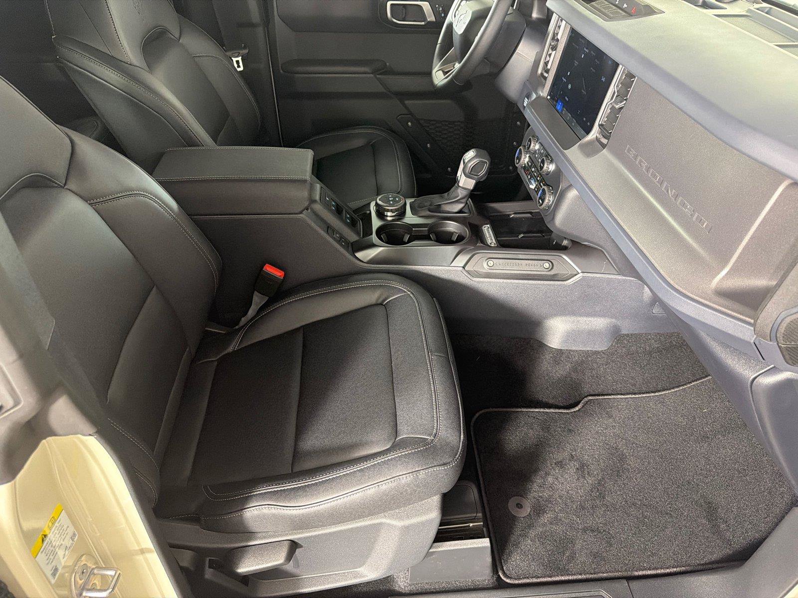 New 2026 Ford Bronco Big Bend AWD/4WD image 13