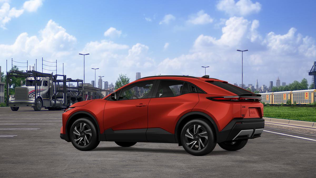 New 2026 Toyota C-HR AWD/4WD image 7