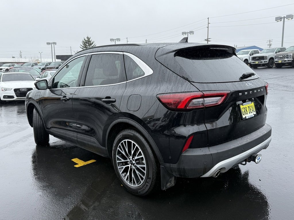 Certified 2023 Ford Escape SE w/ PHEV Premium Package image 11