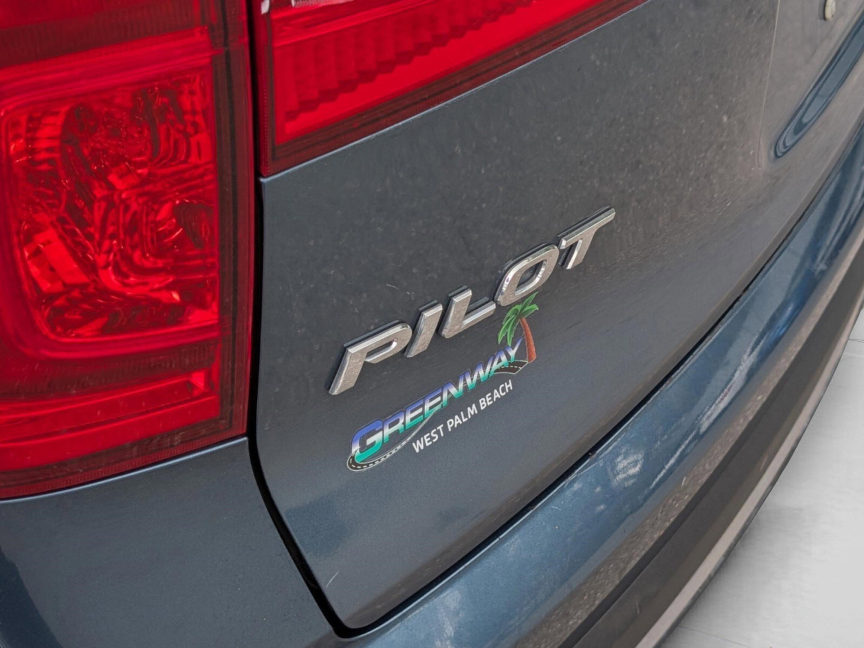 Used 2018 Honda Pilot Elite image 19