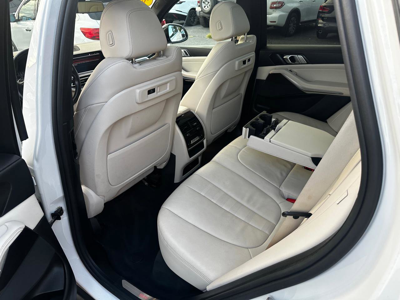 Used 2019 BMW X5 xDrive40i w/ Premium Package 2 AWD/4WD image 17