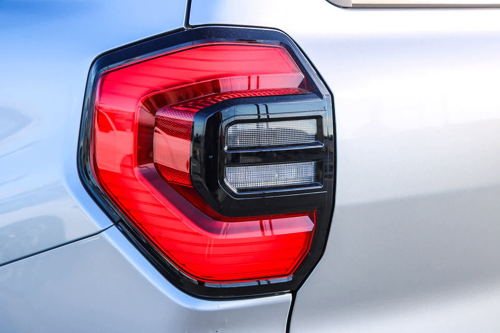 Used 2025 Toyota 4Runner TRD Off-Road image 7