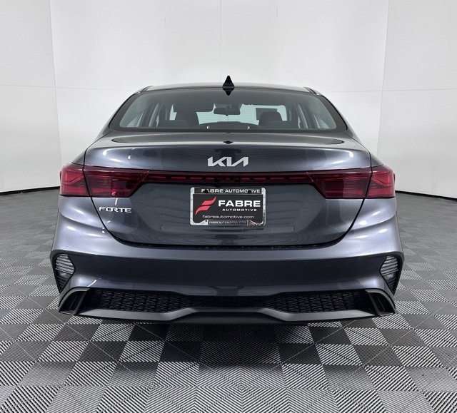 Used 2024 Kia Forte LXS image 7