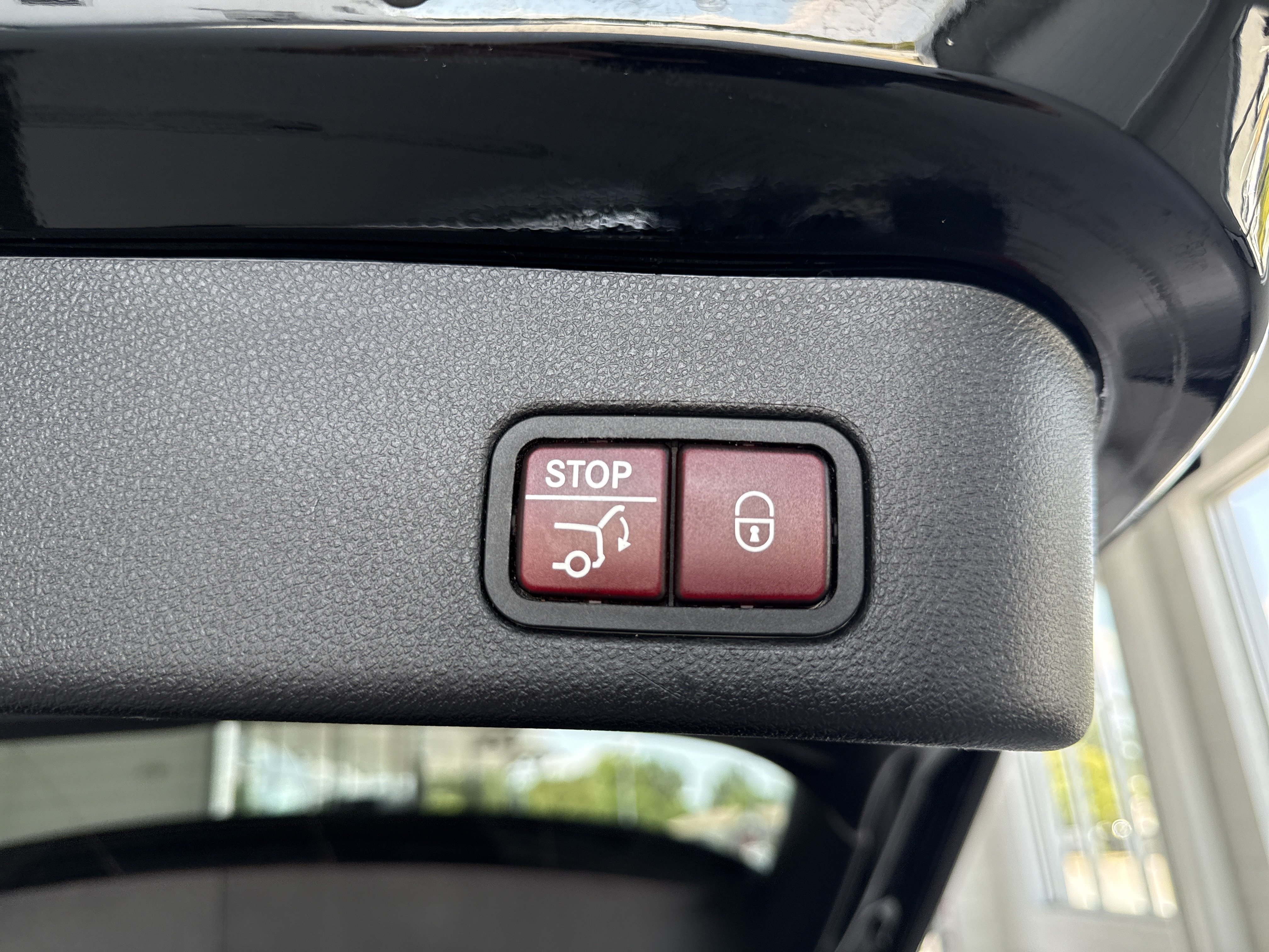 Used 2017 Mercedes-Benz GLE 350 image 12