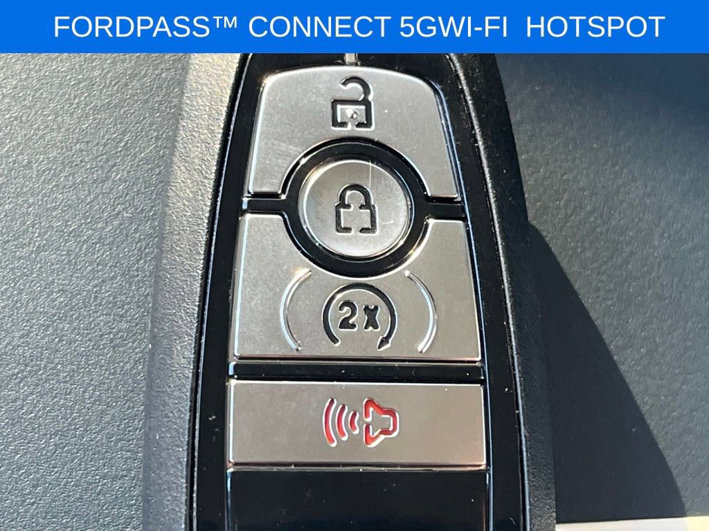 New 2025 Ford Maverick XLT w/ XLT Luxury Package image 20