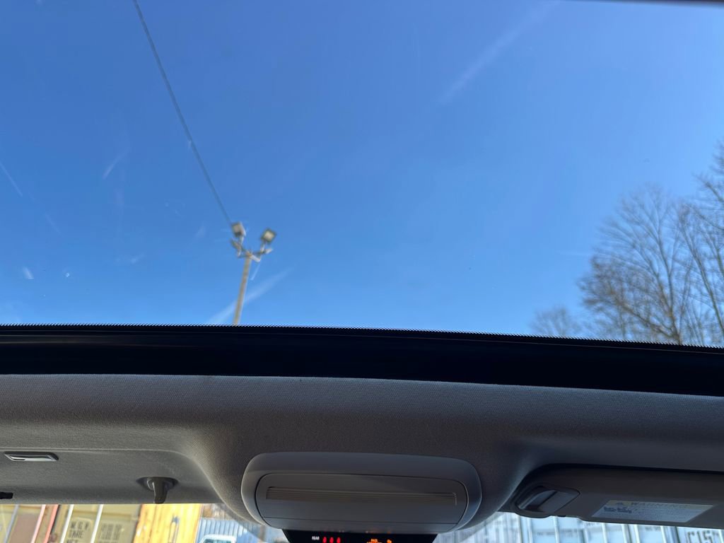 Used 2022 MAZDA CX-30 AWD 2.5 S w/ Preferred Package image 22