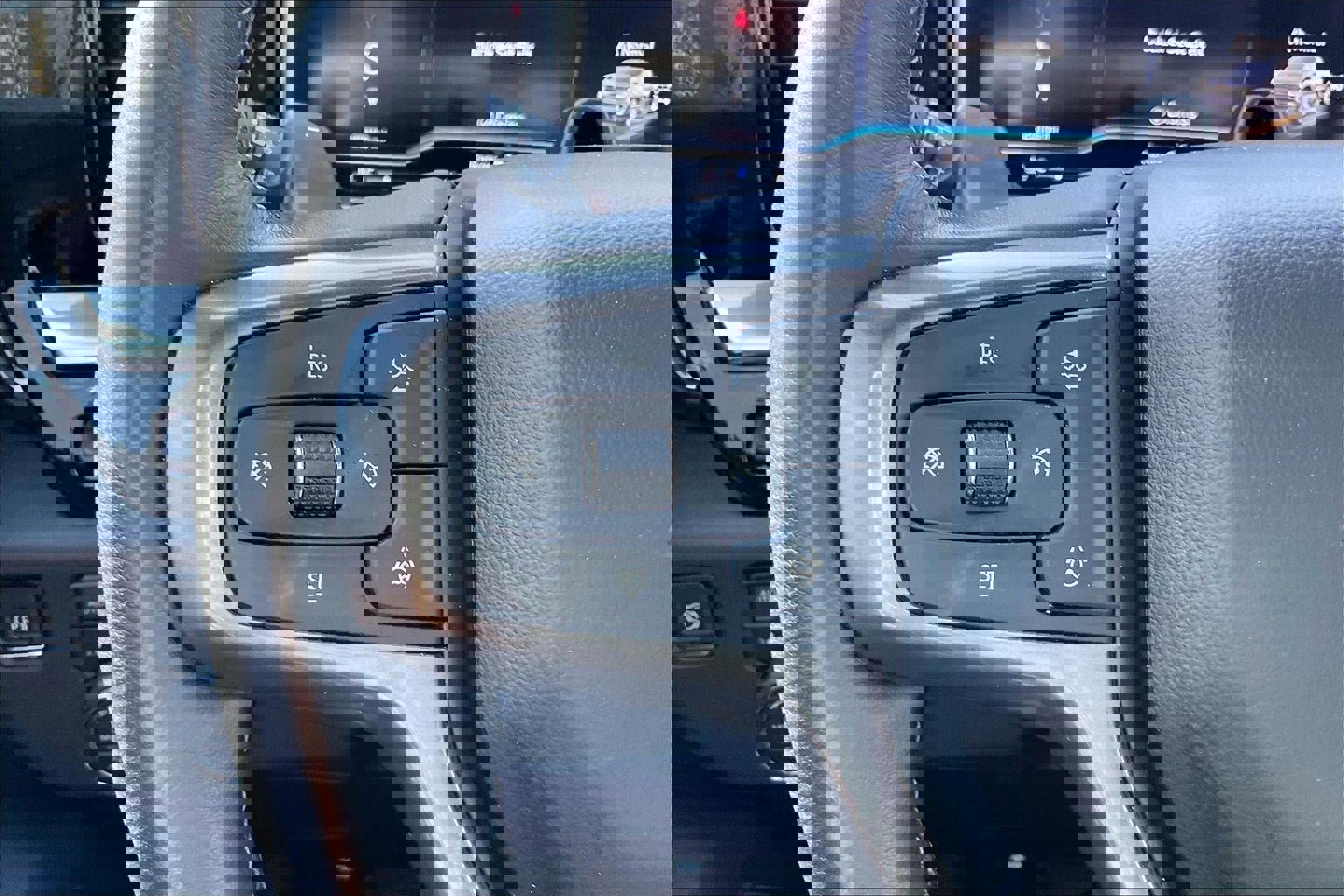 Used 2024 Chevrolet Silverado 1500 High Country image 19