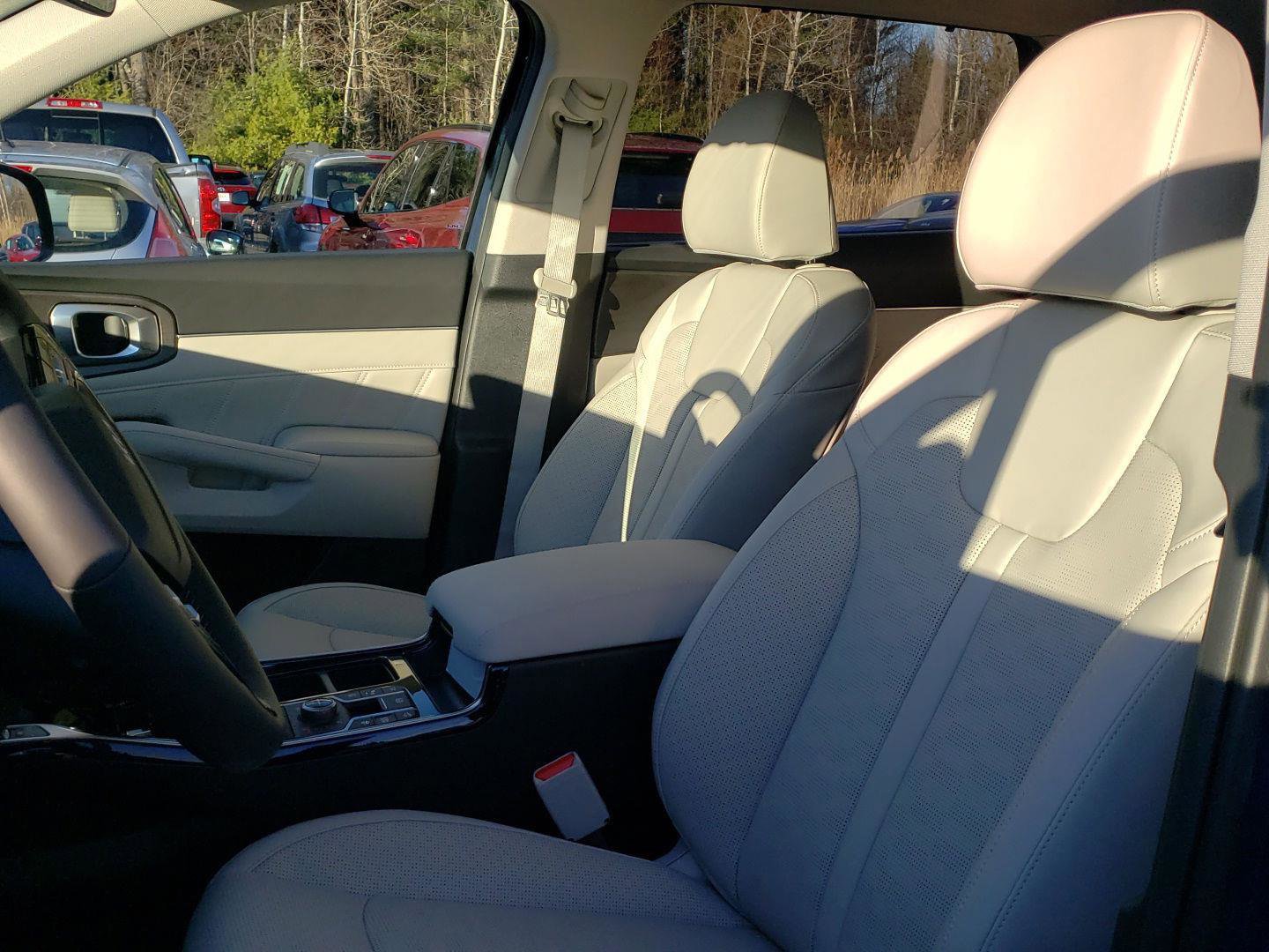 New 2026 Kia Sorento SX image 13