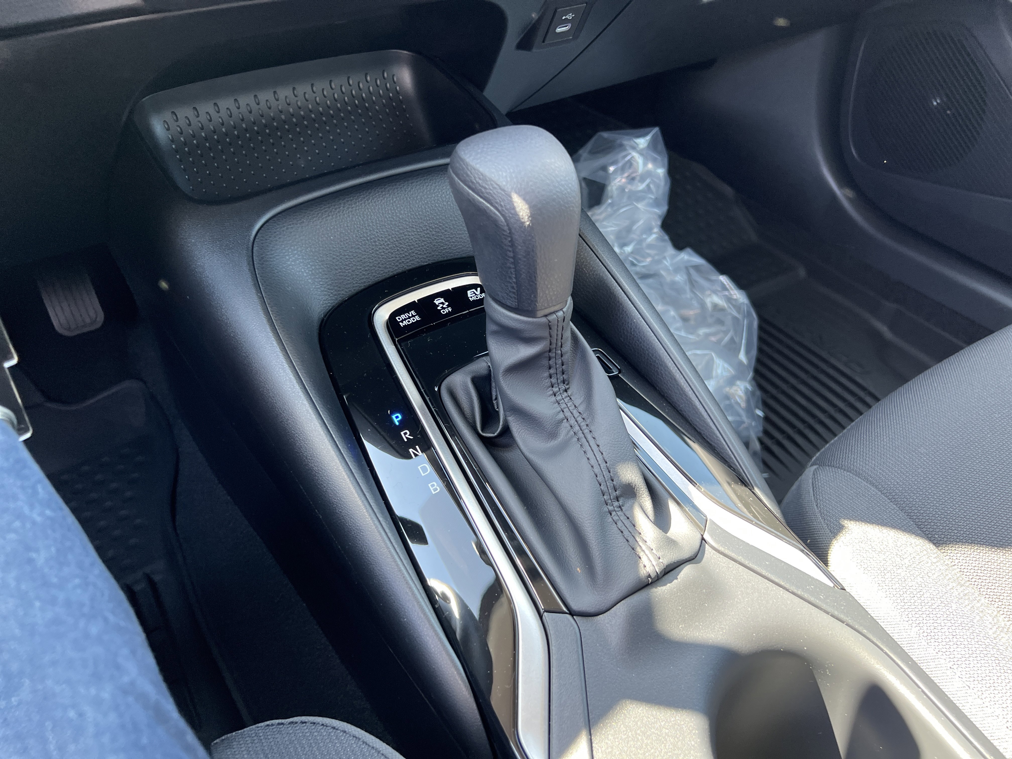 New 2026 Toyota Corolla LE image 17