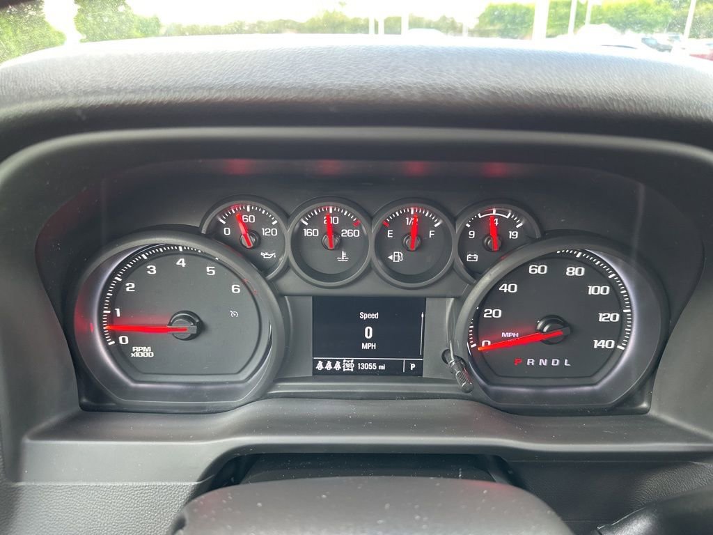 Used 2025 Chevrolet Silverado 2500 Custom w/ Custom Value Package AWD/4WD image 13