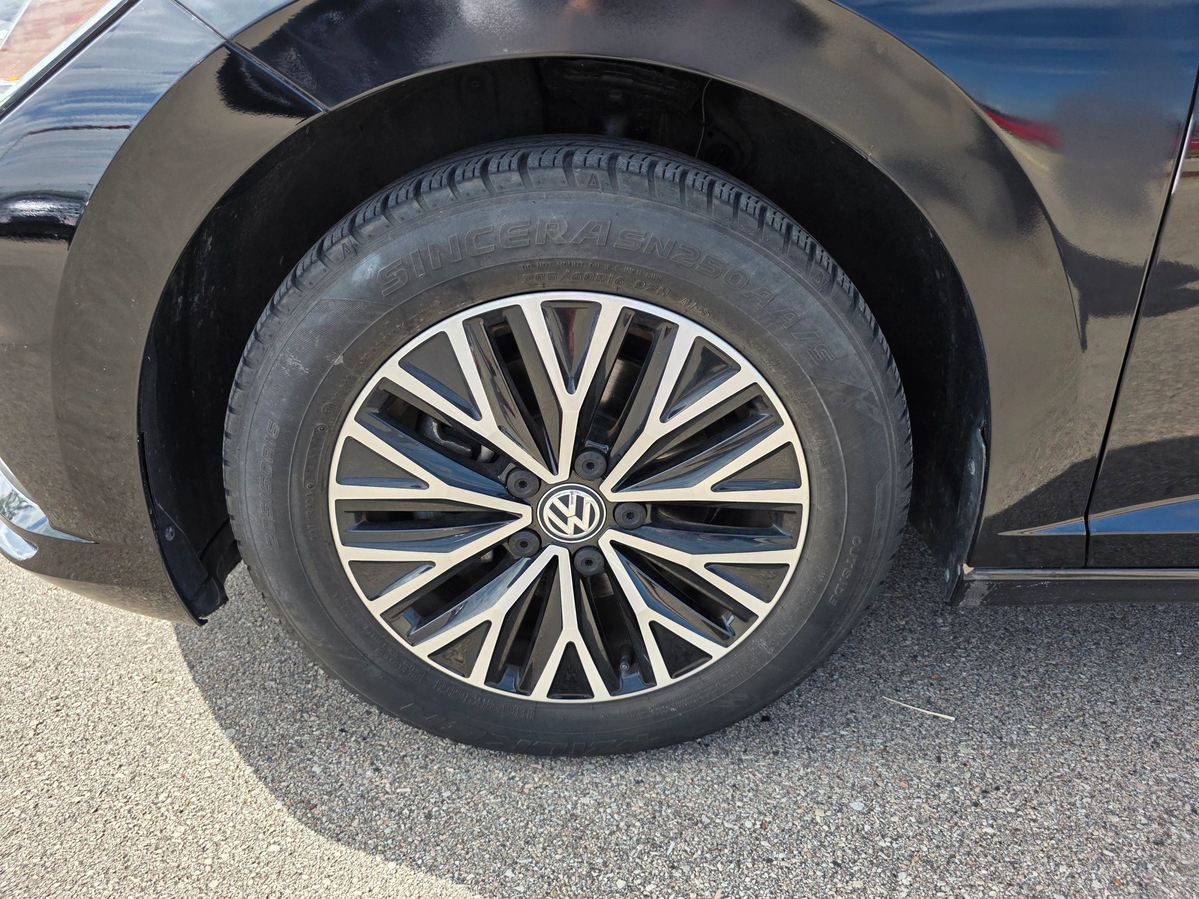 Used 2021 Volkswagen Jetta S image 11