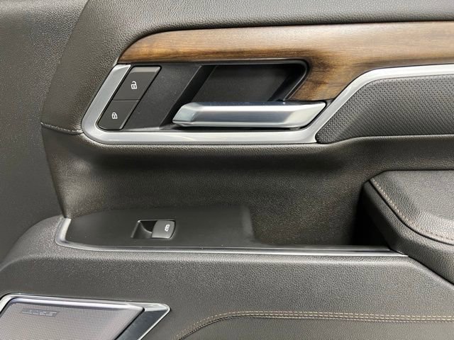 Used 2025 Chevrolet Silverado 3500 High Country w/ Technology Package image 51