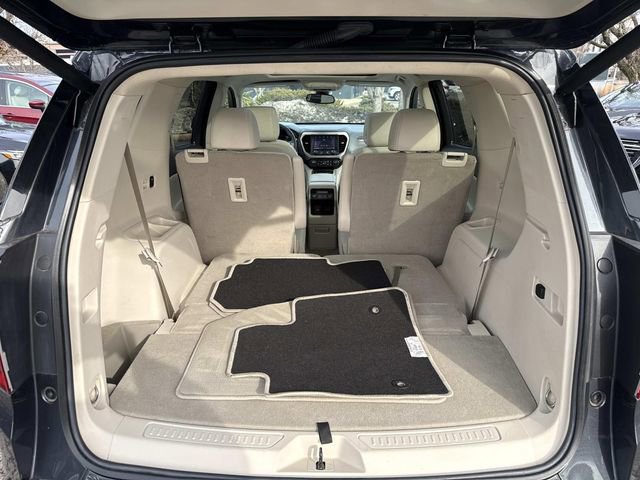 Used 2023 GMC Acadia Denali image 13