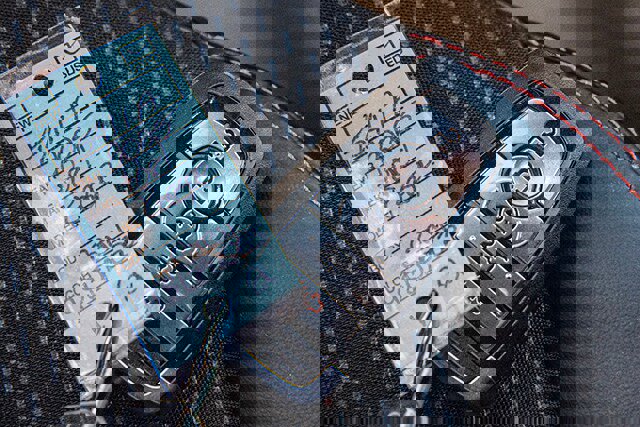 Used 2025 Ford Escape ST-Line w/ Cold Weather Package image 20