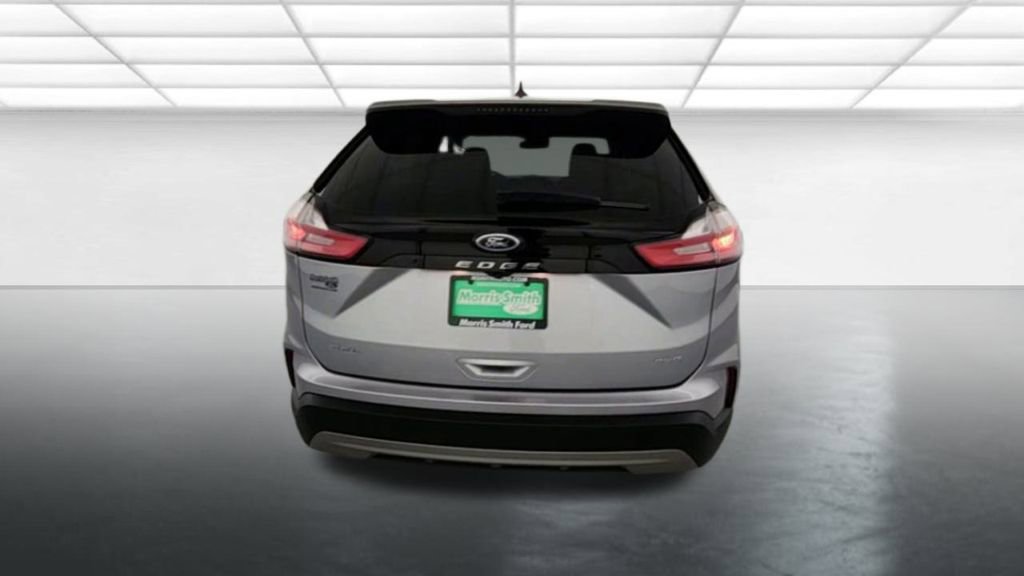 Used 2022 Ford Edge SEL AWD/4WD image 7