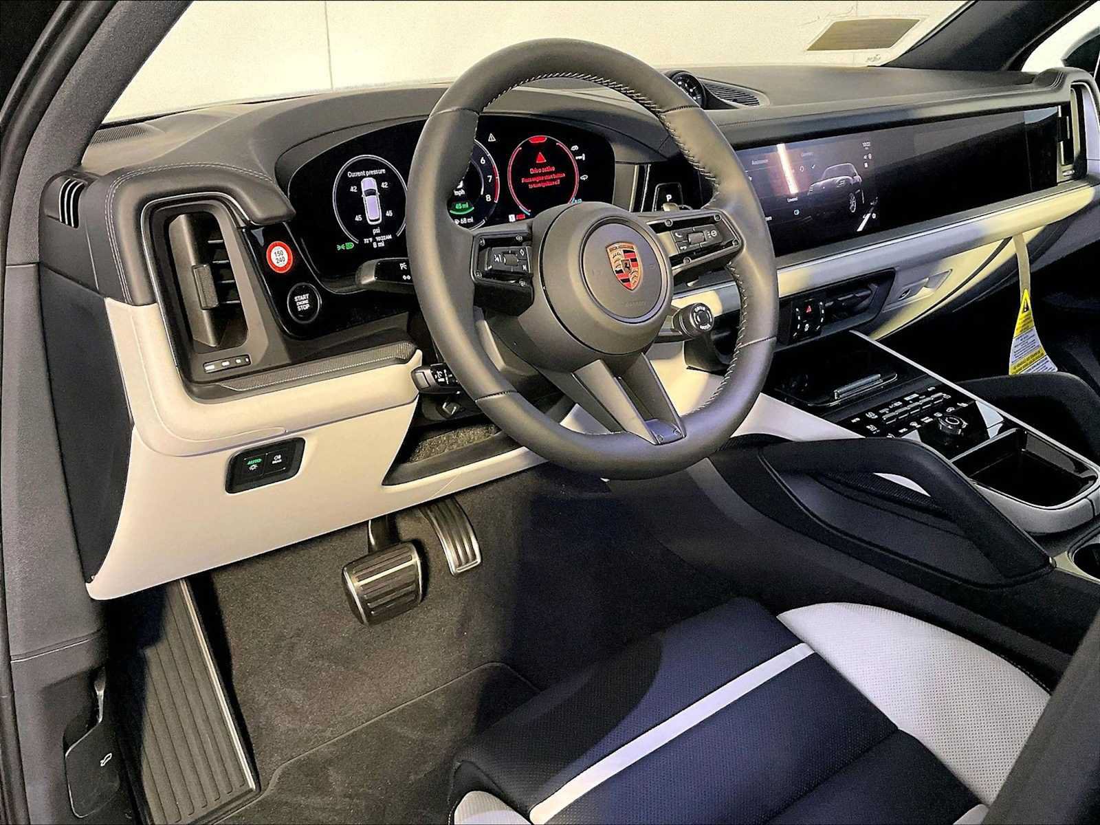 New 2026 Porsche Cayenne S AWD/4WD image 4