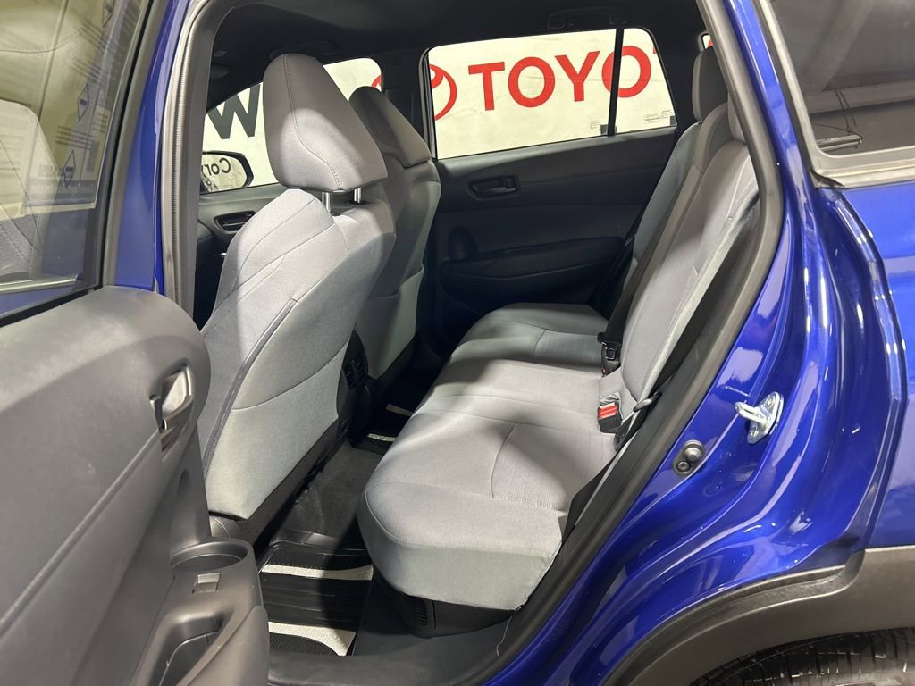 Used 2025 Toyota Corolla Cross AWD Hybrid image 20