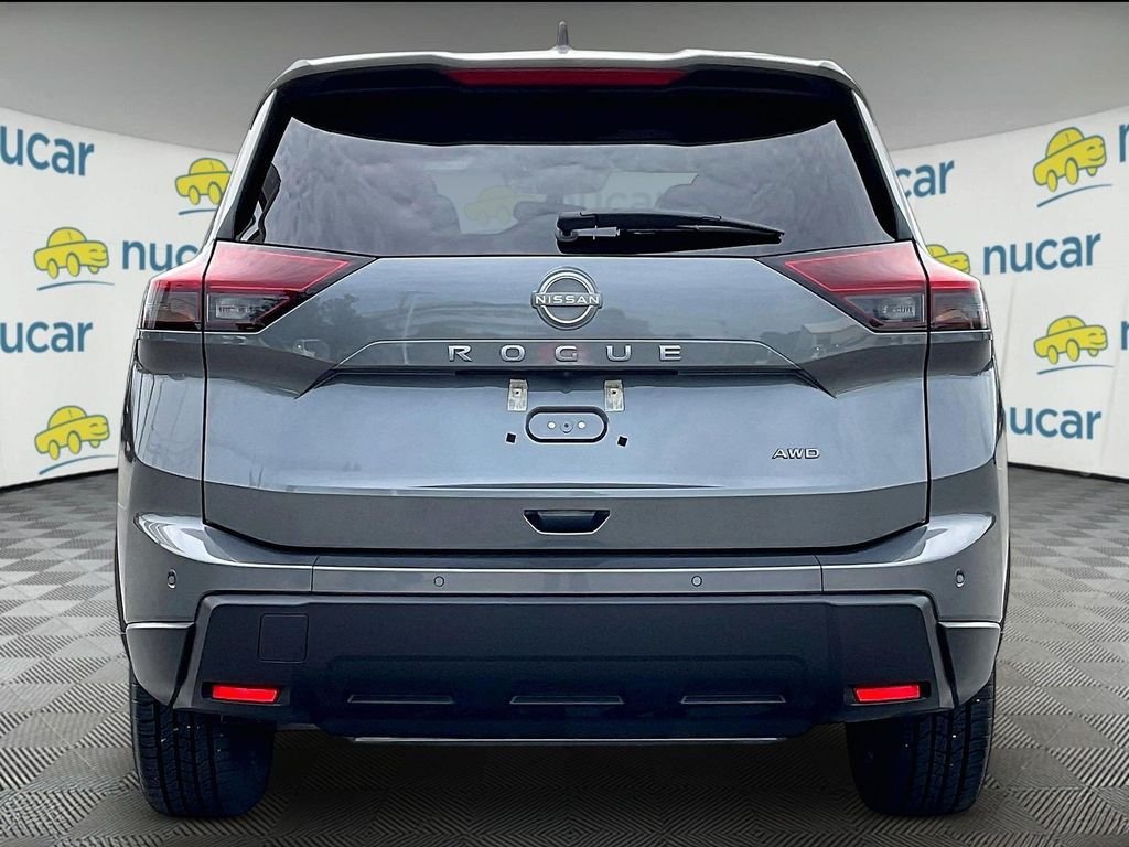 Certified 2026 Nissan Rogue SV AWD/4WD image 5