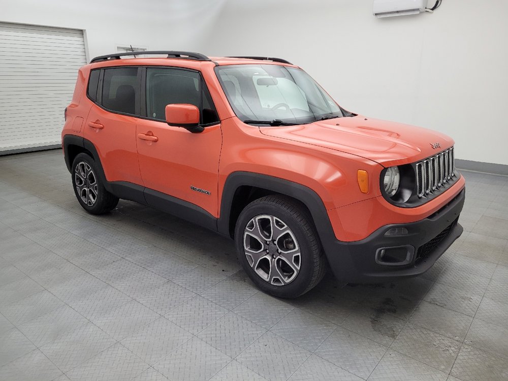 Used 2015 Jeep Renegade Latitude FWD image 11