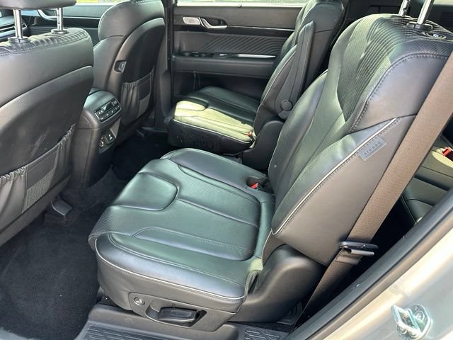 Used 2024 Hyundai Palisade Calligraphy FWD image 16