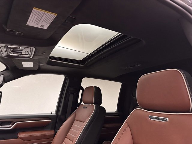 New 2026 GMC Sierra 2500 Denali Ultimate w/ Max Trailering Package image 9