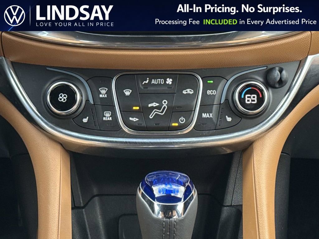 Used 2016 Chevrolet Volt Premier w/ Driver Confidence Package image 16