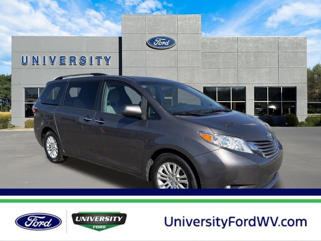 Used 2017 Toyota Sienna XLE w/ XLE Navigation Package