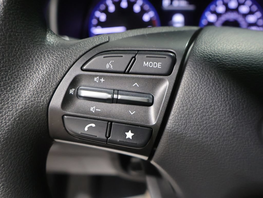 Used 2022 Hyundai Kona SEL w/ Winter Weather Package AWD/4WD image 36