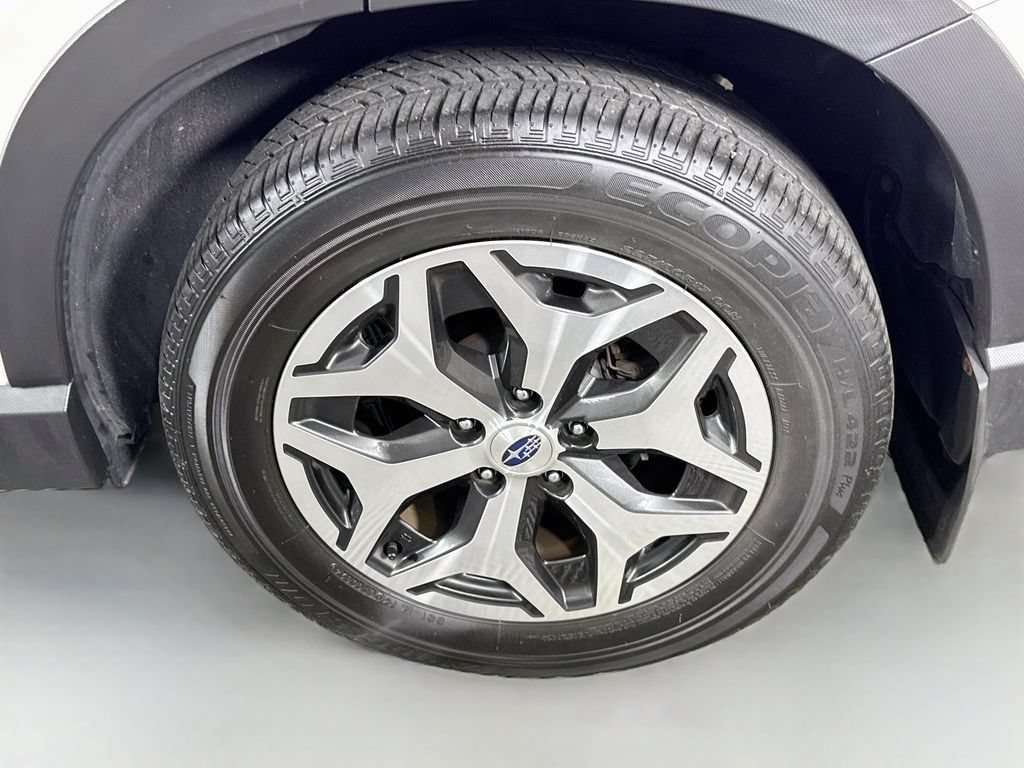 Certified 2024 Subaru Forester Premium AWD/4WD image 35