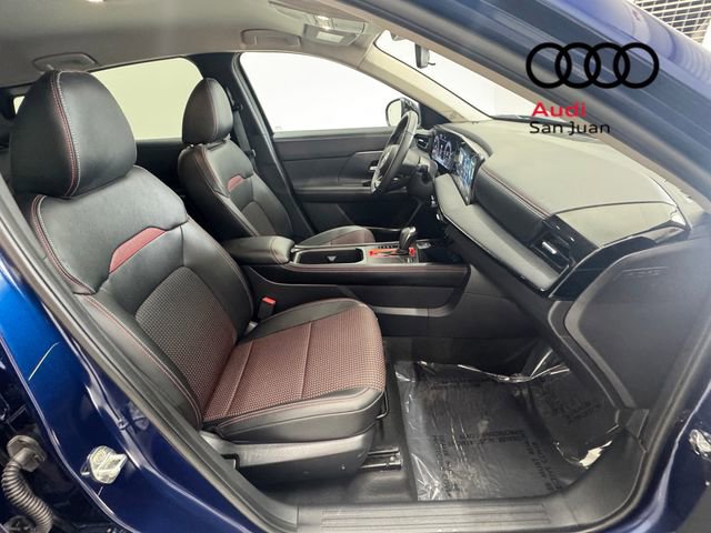 Used 2026 Nissan Kicks SR FWD image 26