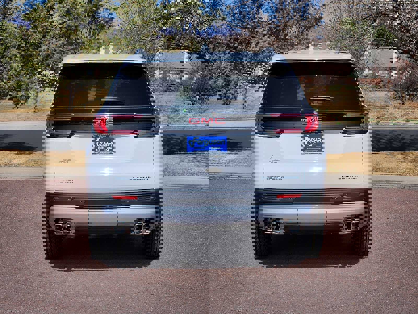 New 2025 GMC Acadia Elevation image 12