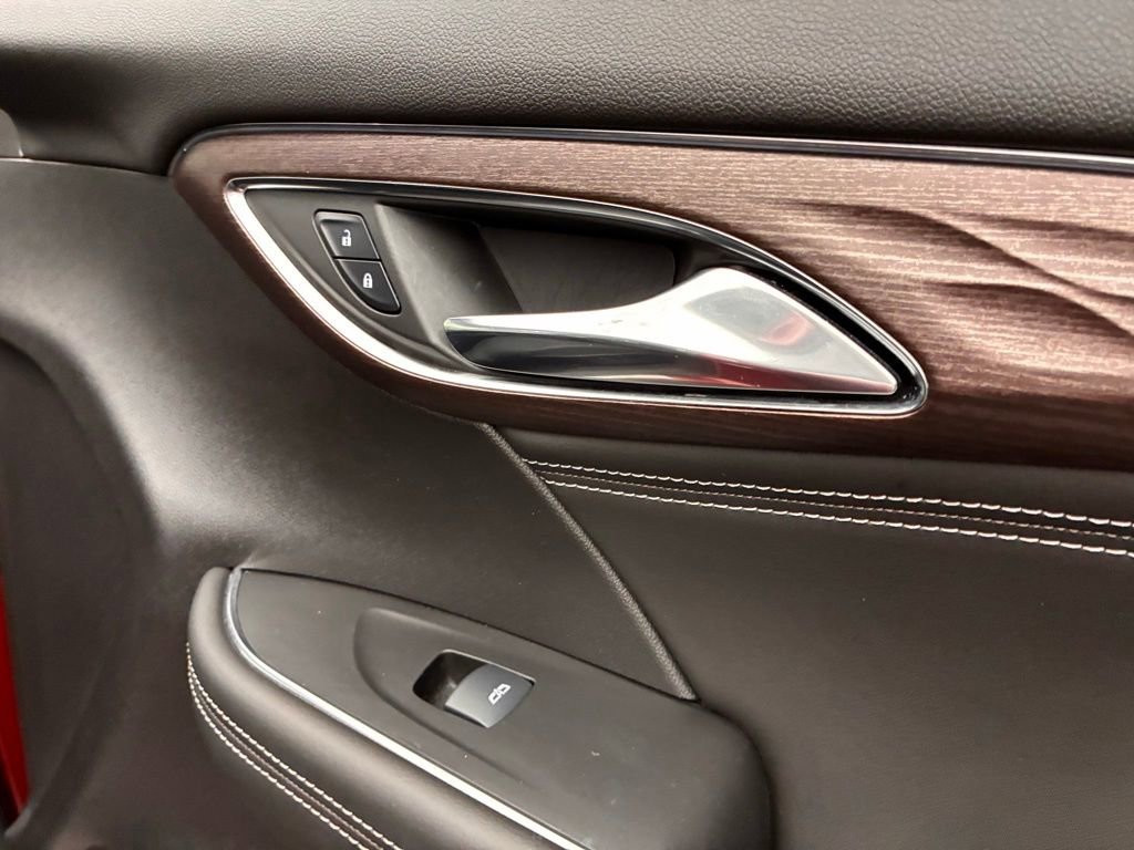 Used 2023 Buick Envision Avenir image 27