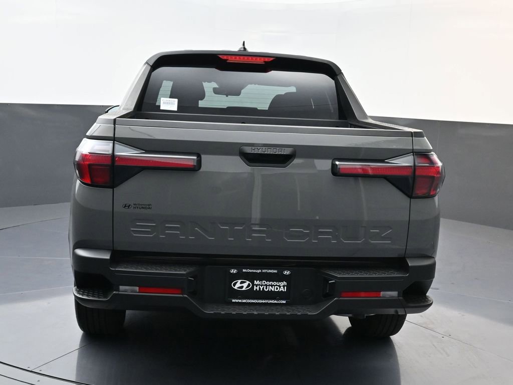 Used 2025 Hyundai Santa Cruz SE image 5