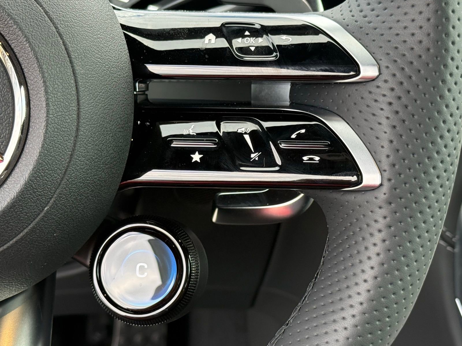 New 2025 Mercedes-Benz SL 43 AMG image 22