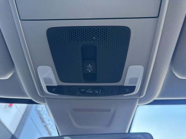 Used 2023 Honda CR-V EX-L image 14