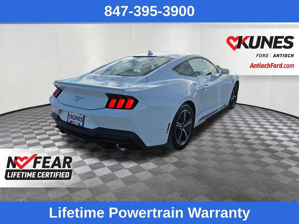 Used 2024 Ford Mustang Premium image 7