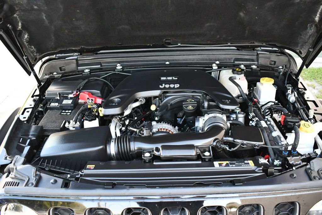 Used 2021 Jeep Gladiator Rubicon w/ Dual Top Group image 80