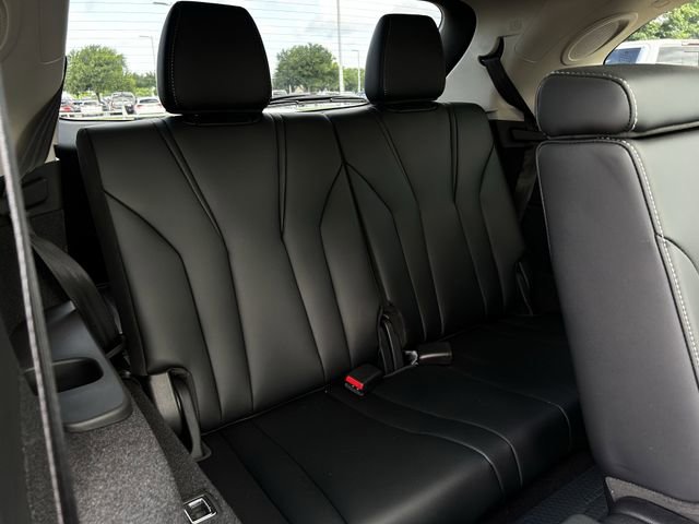 Certified 2025 Acura MDX FWD w/ Technology Package image 30