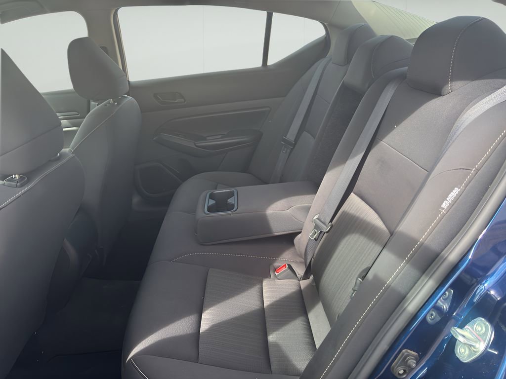 Used 2024 Nissan Altima 2.5 S image 30